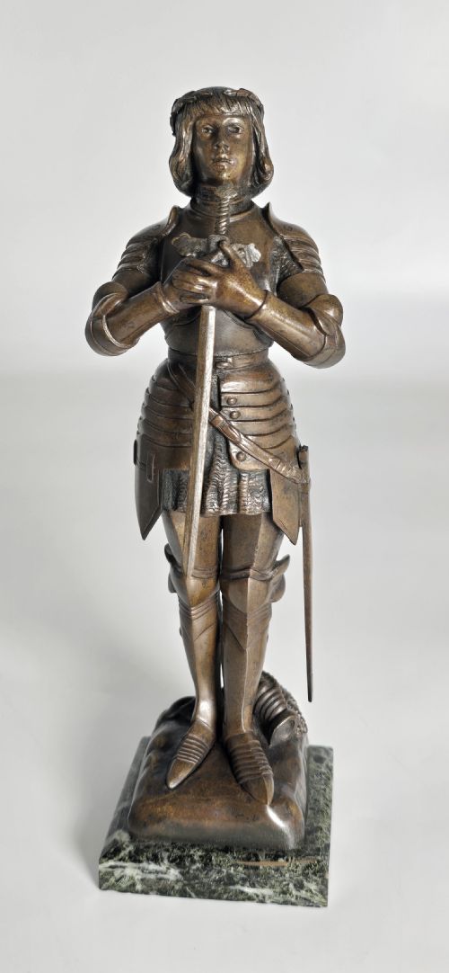 fig 2. An exceptional bronze sculpture of Joan of Arc by Oscar Ruffony