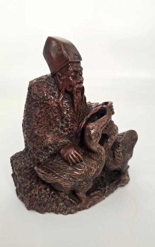 A CHINESE LATE 19TH C STONE CARVING OF A MAN FEEDING GEESE - ADDITIONAL PHOTO 2