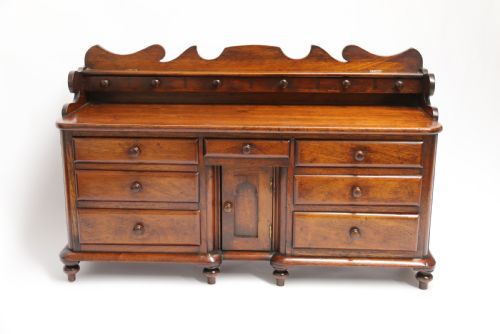 MINIATURE MAHOGANY DRESSER BASE ENGLISH CIRCA 1850 - ADDITIONAL PHOTO 1
