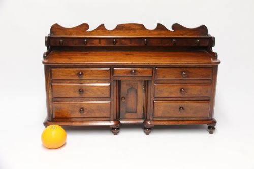 MINIATURE MAHOGANY DRESSER BASE ENGLISH CIRCA 1850 - ADDITIONAL PHOTO 7