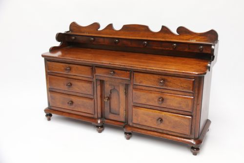 MINIATURE MAHOGANY DRESSER BASE ENGLISH CIRCA 1850 - ADDITIONAL PHOTO 8