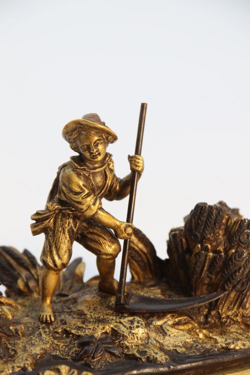A FRENCH GILT BRONZE INKSTAND OF SMALL PROPORTIONS CIRCA 1860 - ADDITIONAL PHOTO 19