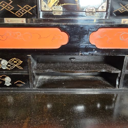 A LARGE 19TH CENTURY JAPANESE LACQUER WRITING BOX CIRCA 1880 - ADDITIONAL PHOTO 9