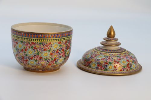 ASIAN ENAMEL AND POTTERY JAR AND COVER CIRCA 1930 - ADDITIONAL PHOTO 3