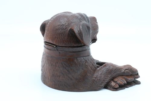 A LARGE BLACK FOREST CARVED DOG TOBACCO BOX CIRCA 1860 - ADDITIONAL PHOTO 4