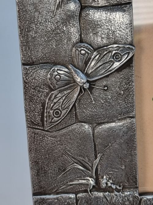 A FRENCH AESTHETIC MOVEMENT PEWTER FRAME WITH A FLORAL WATERCOLOUR PAINTING - ADDITIONAL PHOTO 3