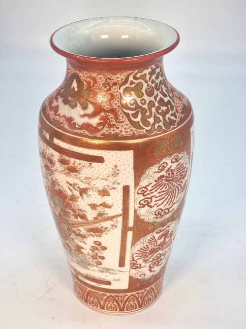 A LARGE PAIR OF JAPANESE KUTANI PORCELAIN VASES CIRCA 1890 - ADDITIONAL PHOTO 21