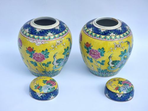 A PAIR OF CHINESE GINGER JARS HAND PAINTED CIRCA 1930 - ADDITIONAL PHOTO 8