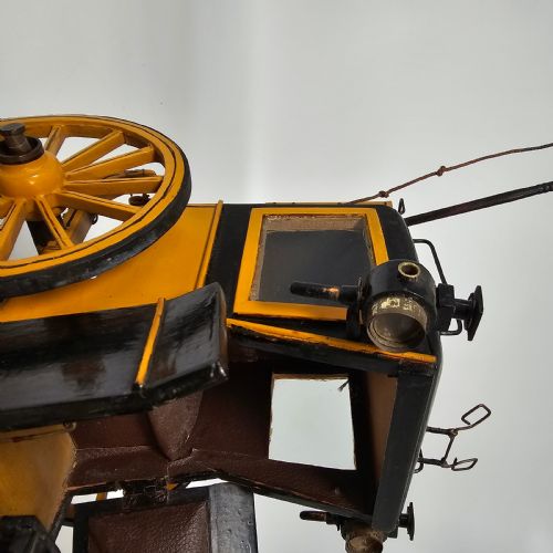 A SCALE MODEL OF A HANSON CAB FROM THE EARLY 19TH CENTURY - ADDITIONAL PHOTO 10