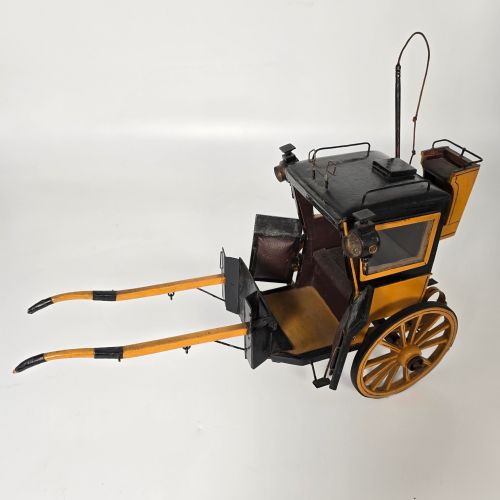 A SCALE MODEL OF A HANSON CAB FROM THE EARLY 19TH CENTURY - ADDITIONAL PHOTO 2