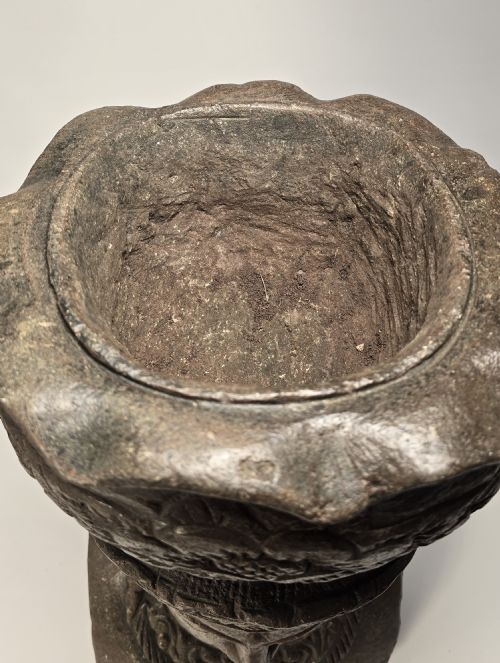 INDIAN STONE GARDEN PLANTER OR BUST RAJ PERIOD CIRCA 1920 - ADDITIONAL PHOTO 14