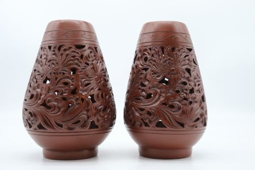 CHINESE YIXING RETICULATED 19TH CENTURY PAIR OF POTTERY VASES - ADDITIONAL PHOTO 21