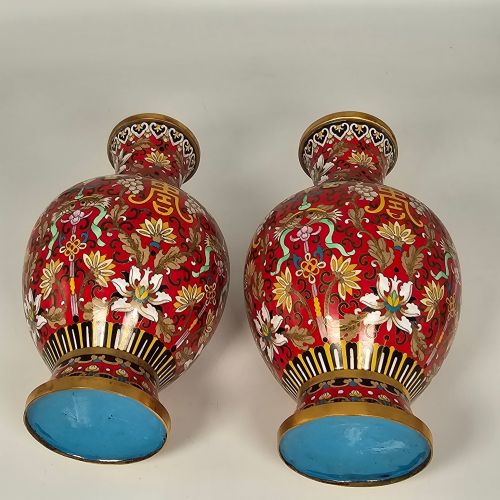PAIR OF CHINESE CLOISONN AND ENAMEL VASES HIGHLY DECORATIVE - ADDITIONAL PHOTO 19