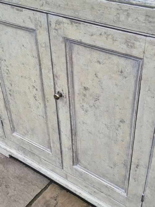 18TH CENTURY PAINTED 2 PART CORNER CUPBOARD CIRCA 1790 ENGLISH - ADDITIONAL PHOTO 4