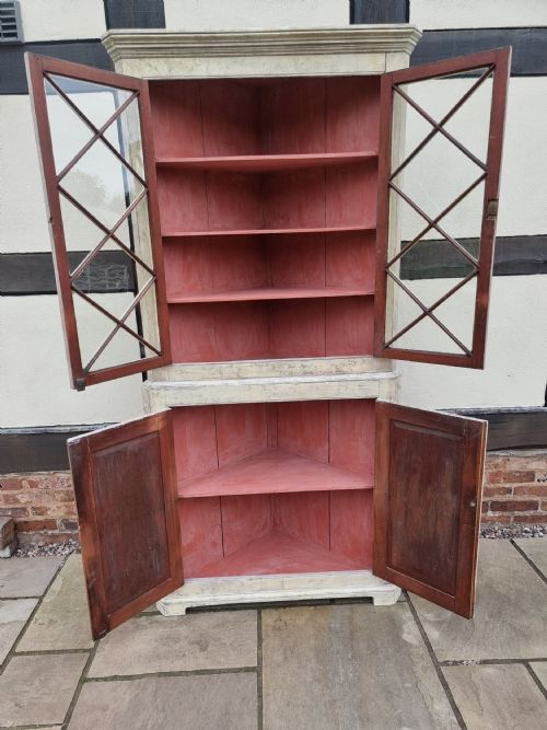 18TH CENTURY PAINTED 2 PART CORNER CUPBOARD CIRCA 1790 ENGLISH - ADDITIONAL PHOTO 5