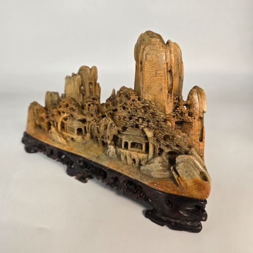 CHINESE SOAPSTONE SCULPTURE OF A CONTINUOUS WOODED LANDSCAPE - ADDITIONAL PHOTO 3