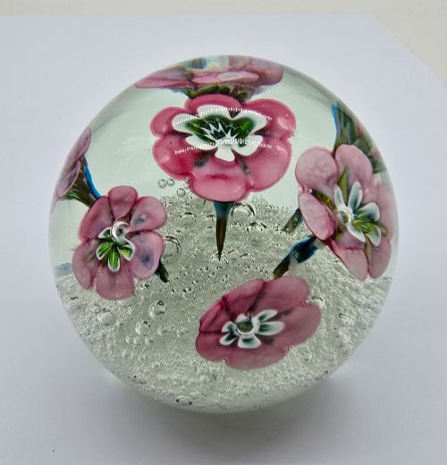 A PAIR OF MURANO GLASS PAPERWEIGHTS ITALIAN CIRCA 1930 - ADDITIONAL PHOTO 1