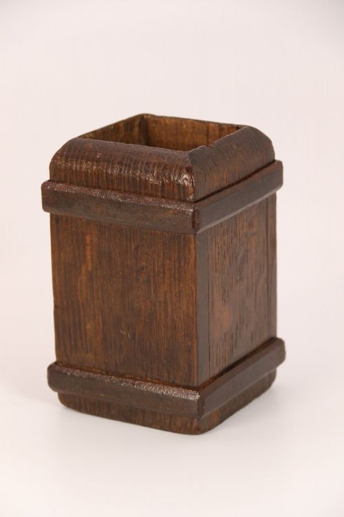A 17TH18TH CENTURY ENGLISH APOTHECARYS OAK AND WROUGHT IRON MOUNTED CRUSHER - ADDITIONAL PHOTO 6