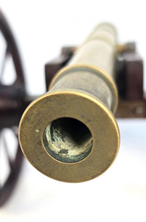 A PAIR OF MODEL FRENCH 18TH CENTURY CANNONS C 1920 - ADDITIONAL PHOTO 10