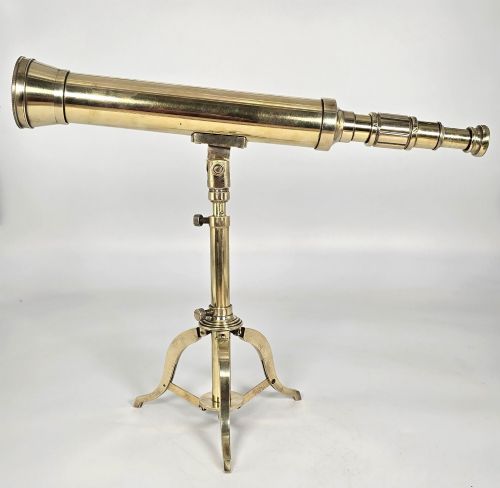 BRASS TELESCOPE WITH AN ORIGINAL FOLDING BRASS TRIPOD STAND ENGLISH CIRCA 1860 - ADDITIONAL PHOTO 3