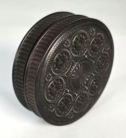 19TH CENTURY EBONY ENGINE TURNED SNUFF BOX - ADDITIONAL PHOTO 12