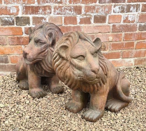 A LARGE PAIR OF ITALIAN HAND SCULPTED TERRACOTTA LIONS C1910 - ADDITIONAL PHOTO 13