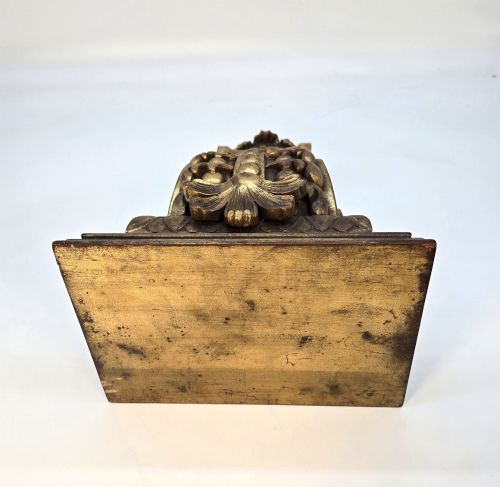 A PAIR OF CARVED GILTWOOD ITALIAN WALL BRACKETS CIRCA 1920 DATE - ADDITIONAL PHOTO 6