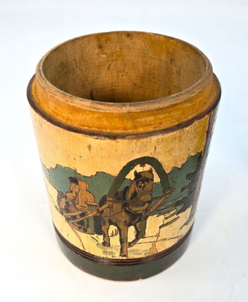 A PAIR OF TREEN RUSSIAN TOBACCO CONTAINERS WITH CARVED AND PAINTED DECORATION CIRCA 1890 - ADDITIONAL PHOTO 3