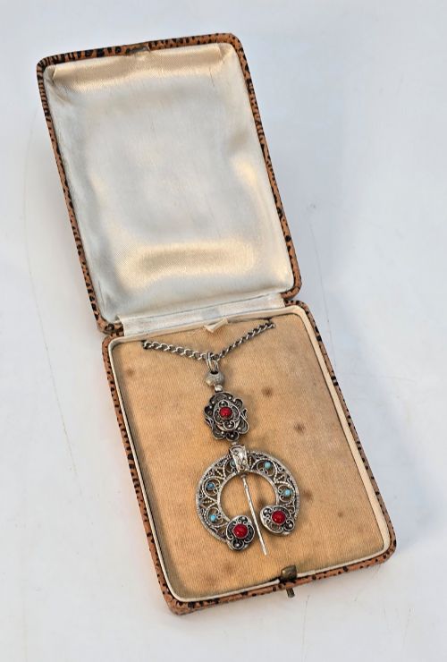 A FRENCH SILVER PENDANT AND CHAIN IN A OTTOMAN STYLE CIRCA 1880 - ADDITIONAL PHOTO 5