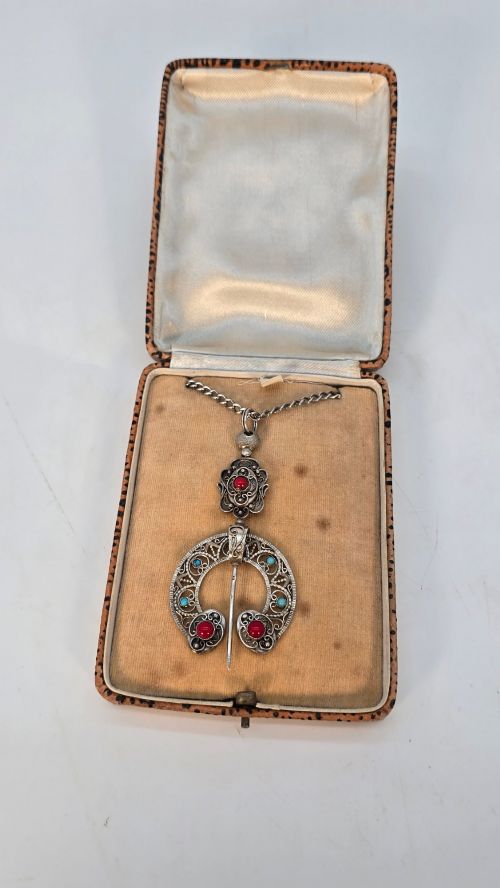 A FRENCH SILVER PENDANT AND CHAIN IN A OTTOMAN STYLE CIRCA 1880 - ADDITIONAL PHOTO 7
