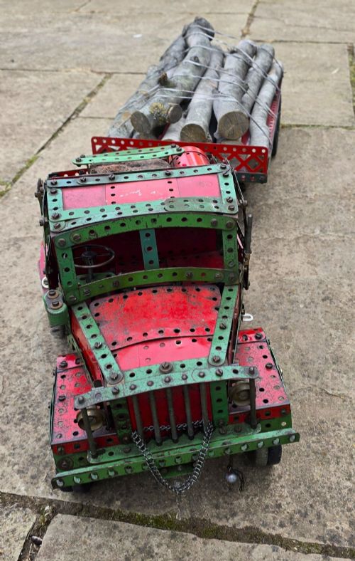 A FABULOUS 1930S MECCANO EXHIBITION MODEL OF A WOOD MANS TRUCK - ADDITIONAL PHOTO 1