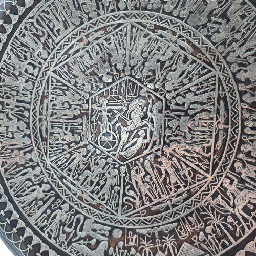 A LARGE AND FINELY DECORATED EGYPTIAN CAIRO WARE WALL CHARGER CIRCA 1900 - ADDITIONAL PHOTO 7