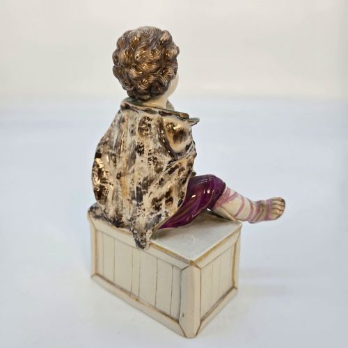19TH CENTURY GERMAN PORCELAIN FIGURE BY THE VOLKSTEDT RUDOLSTADT FACTORY CIRCA 1880 - ADDITIONAL PHOTO 6
