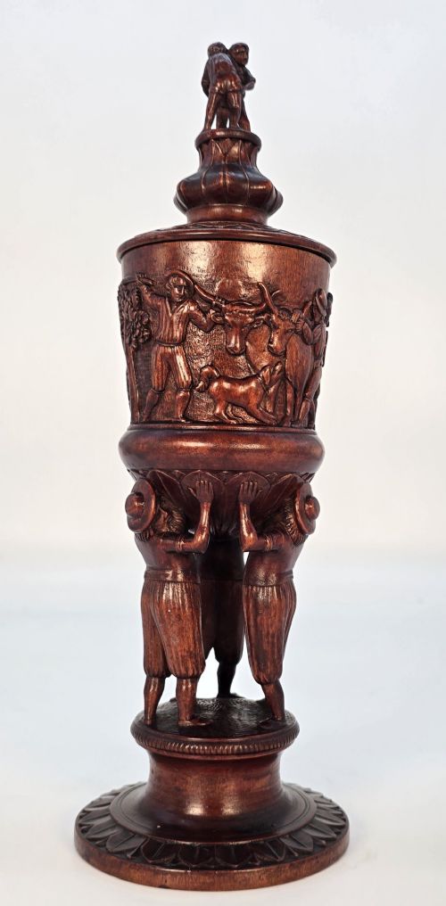 19TH C SWISS BRIENZ CARVED WALNUT LIDDED CHALICE CIRCA 1880