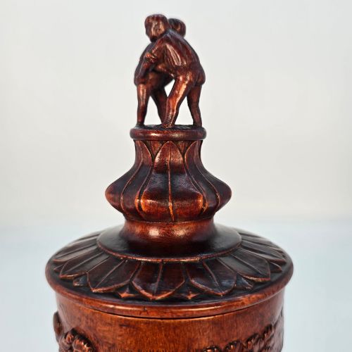 19TH C SWISS BRIENZ CARVED WALNUT LIDDED CHALICE CIRCA 1880 - ADDITIONAL PHOTO 11