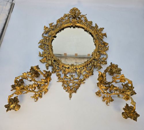 ANTIQUE FRENCH 19TH CENTURY ORMOLU WALL MIRROR WITH SIX BRANCH CANDELABRA CIRCA 1860 - ADDITIONAL PHOTO 7