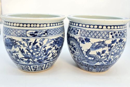 PAIR OF LATE 19TH CENTURY CHINESE BLUE AND WHITE PORCELAIN JARDINIRES - ADDITIONAL PHOTO 3