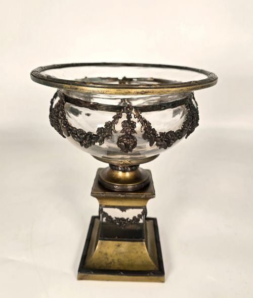 LARGE FRENCH GLASS AND BRONZE MOUNTED PEDESTAL BOWL C 1860 - ADDITIONAL PHOTO 4