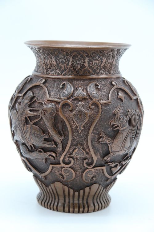 LATE 19TH CENTURY INDIAN REPOUSS COPPER VASE - ADDITIONAL PHOTO 1