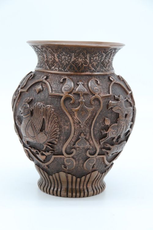 LATE 19TH CENTURY INDIAN REPOUSS COPPER VASE - ADDITIONAL PHOTO 3