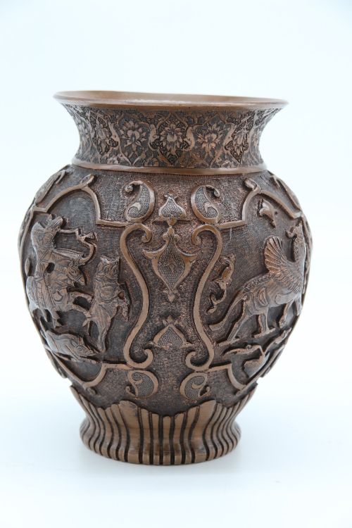 LATE 19TH CENTURY INDIAN REPOUSS COPPER VASE - ADDITIONAL PHOTO 5