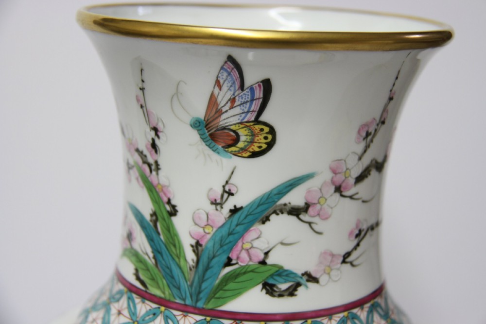 An impressive French porcelain Vase by Samson View XI