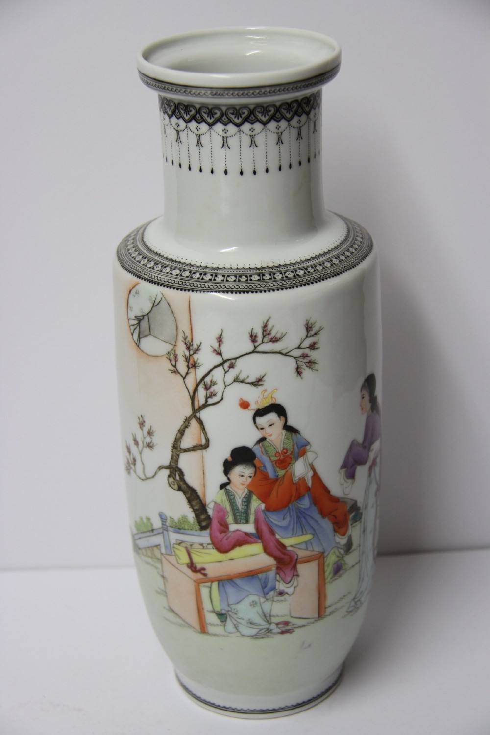 A Chinese Republican Period Porcelain Vase