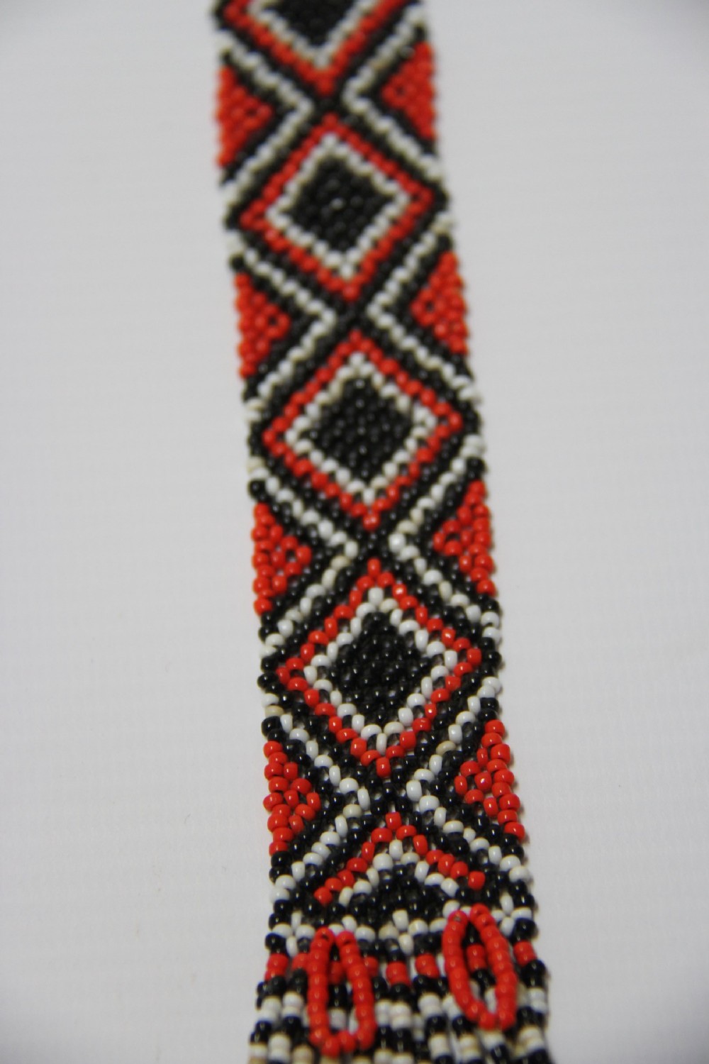 Beadwork necklace and bracelet Art Deco period View II