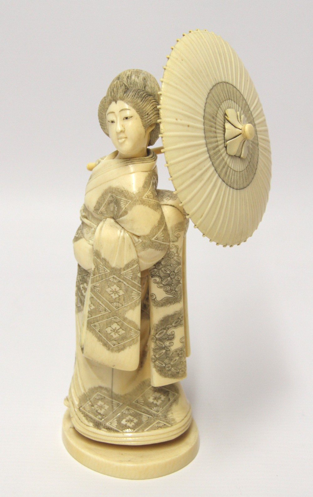 A superb Japanese ivory Okimono View II