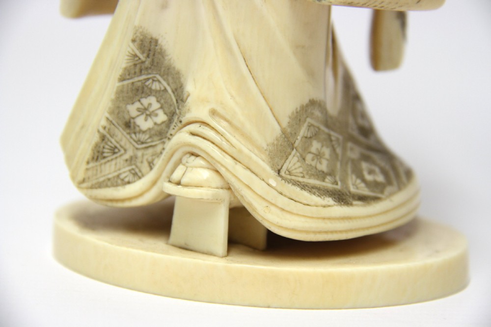 A superb Japanese ivory Okimono View XI