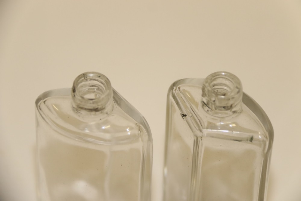 A set of cased hunting flasks View V