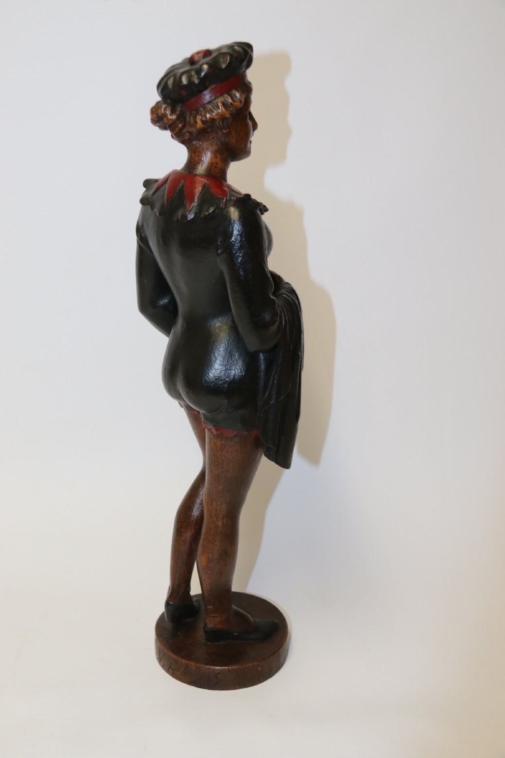 19th century actress carved in oak View III