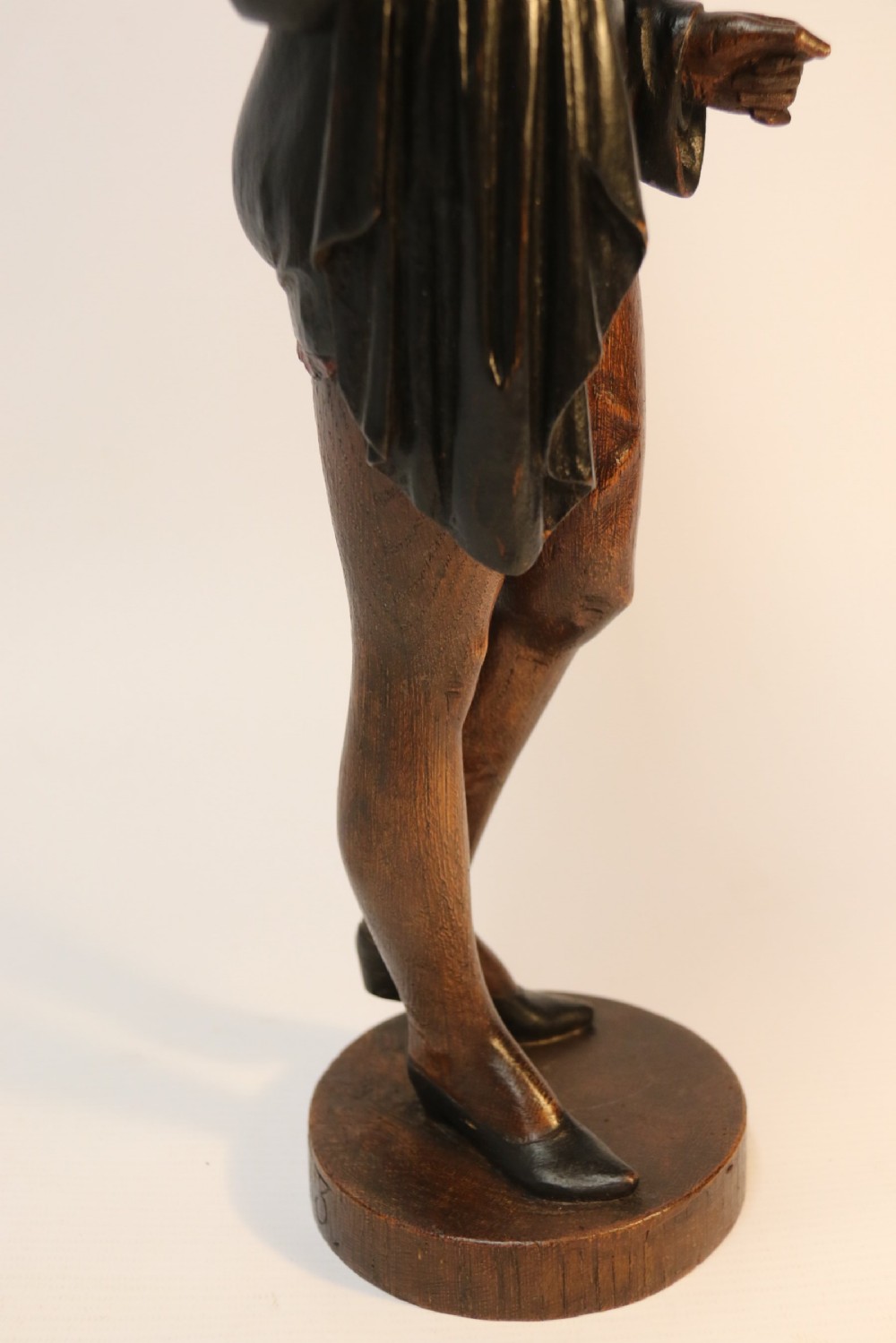 19th century actress carved in oak View XIV