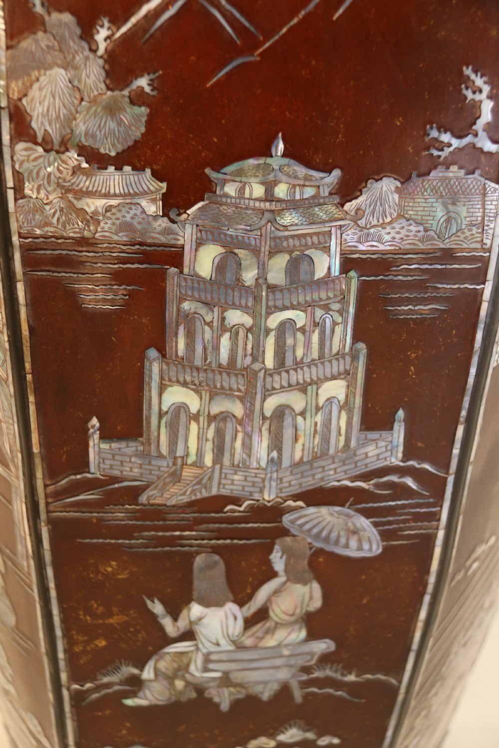 A very large Chinese Vase View X